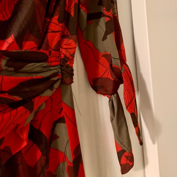 Red print faux wrap dress from Zara - Picture 3 of 5